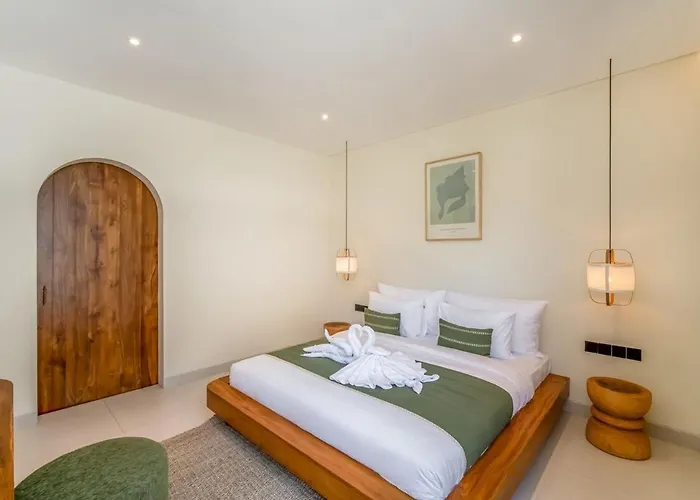 Anjuna B13 Surf & Sunset 2br In *